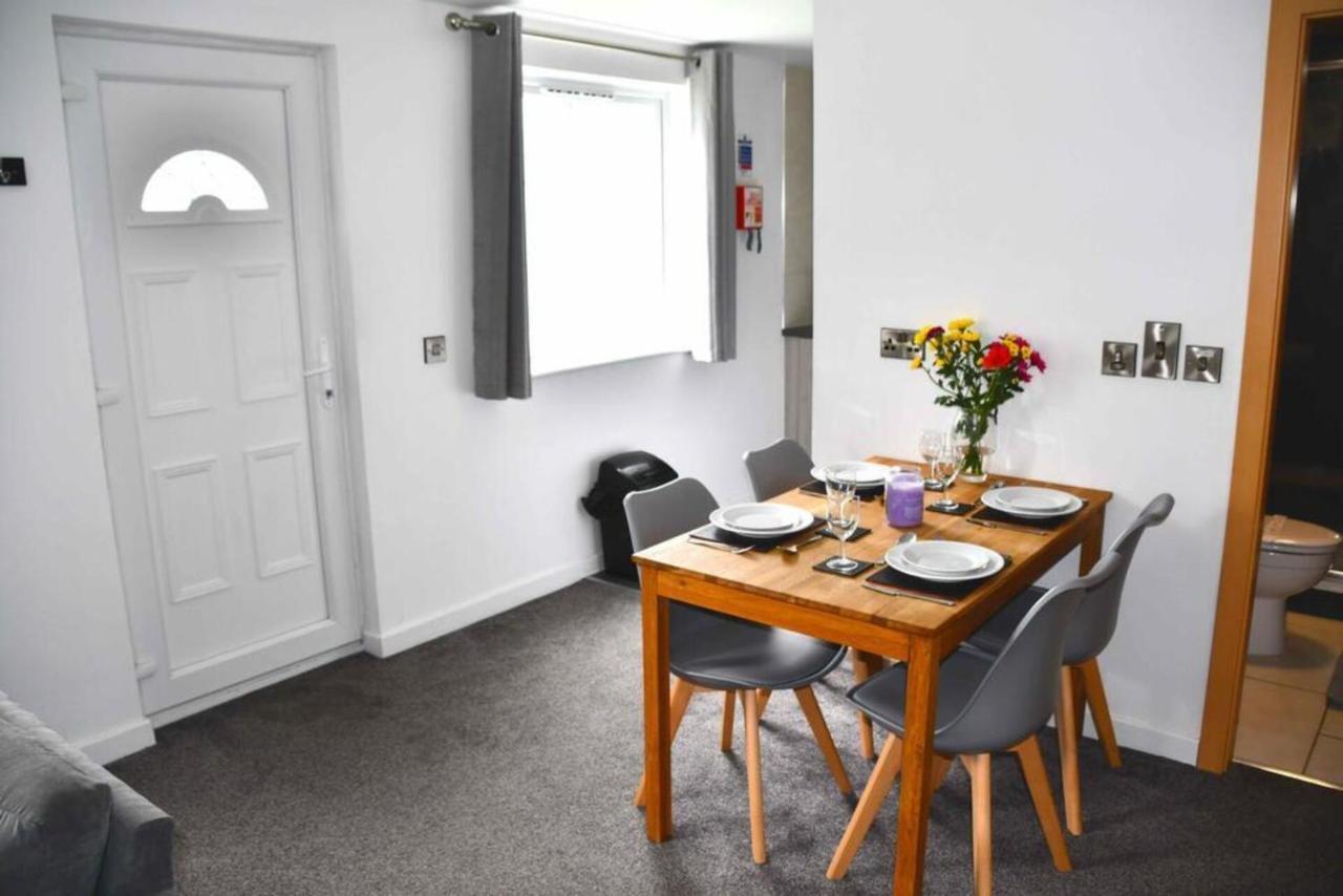 Beautiful 2-Bed Apartment In Ilfracombe Exterior foto